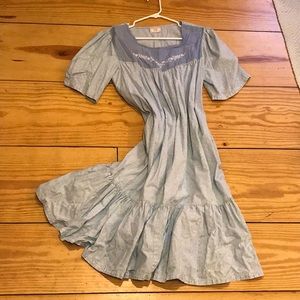 80s/ 90s Sweet Vintage Chambray Prairie Dress open size